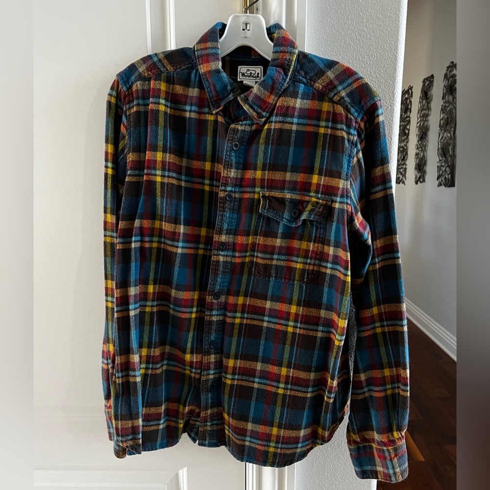 CLEARANCE Men’s L Blue Flannel Button Down Woolrich Shirt With Red & Yellow